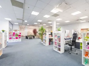 Pronájem kanceláře, Praha - Zličín, Na Radosti, 1030 m2