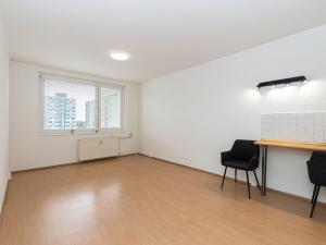 Pronájem bytu 1+kk, Praha - Háje, Schulhoffova, 29 m2