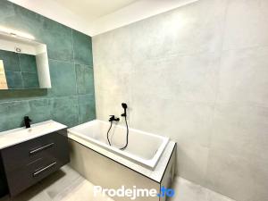 Prodej rodinného domu, Hevlín, 73 m2