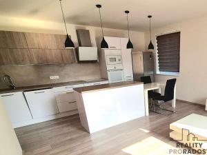 Pronájem bytu 3+kk, Jihlava, Lužická, 86 m2