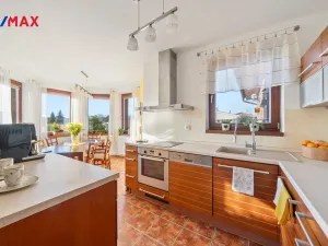 Prodej rodinného domu, Býšť, 4478 m2