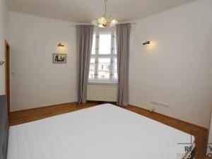 Pronájem bytu 2+kk, Praha - Žižkov, Přemyslovská, 52 m2