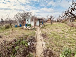 Prodej zahrady, Znojmo, 561 m2