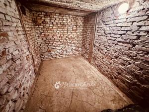 Prodej zahrady, Znojmo, 561 m2