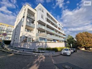 Pronájem bytu 1+kk, Praha - Motol, Jeřabinová, 30 m2