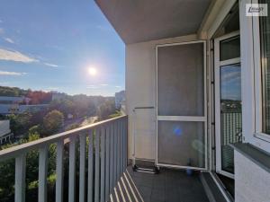 Pronájem bytu 1+kk, Praha - Motol, Jeřabinová, 30 m2