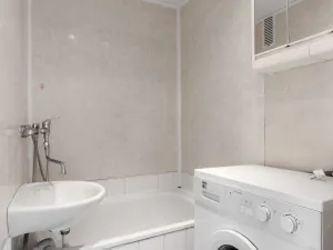 Pronájem bytu 2+kk, Praha - Střížkov, Jablonecká, 43 m2