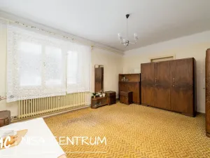 Prodej rodinného domu, Stará Paka - Roškopov, 220 m2