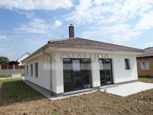 Prodej pozemku pro bydlení, Hosín, 750 m2