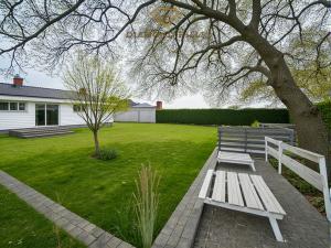 Prodej rodinného domu, Kněževes, Pražská, 261 m2