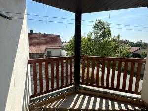 Prodej rodinného domu, Kněževes, Pražská, 261 m2