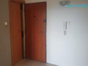 Prodej bytu 4+1, Karlovy Vary, Plešivecká, 77 m2