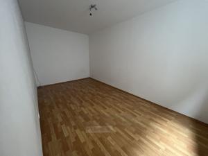 Pronájem bytu 2+1, Trhové Sviny, Nové město, 71 m2