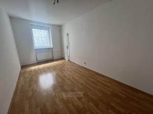 Pronájem bytu 2+1, Trhové Sviny, Nové město, 71 m2
