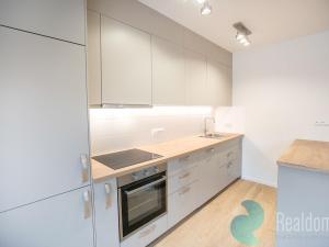 Pronájem bytu 2+kk, Praha - Řepy, Na moklině, 71 m2