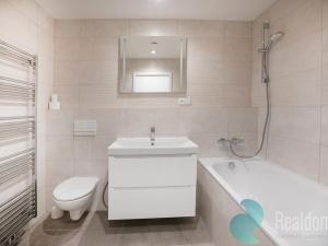 Pronájem bytu 2+kk, Praha - Řepy, Na moklině, 71 m2
