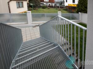 Pronájem bytu 2+kk, Praha - Řepy, Na moklině, 71 m2
