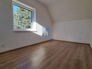 Prodej bytu 4+1, Praha - Běchovice, Pplk. Nováčka, 348 m2