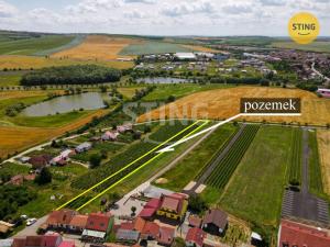 Prodej komerčního pozemku, Bořetice, 2210 m2
