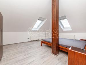 Pronájem bytu 4+kk, Praha - Kyje, Černičná, 201 m2