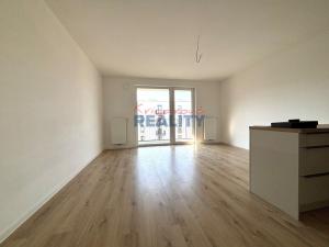 Pronájem bytu 1+kk, České Budějovice, Vrbenská, 39 m2