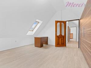 Prodej bytu 4+1, Staré Město, Velehradská, 160 m2