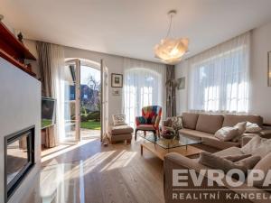 Prodej rodinného domu, Psáry - Dolní Jirčany, Pod Skalkou, 363 m2