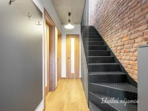 Pronájem bytu 3+kk, Praha - Kamýk, Zárubova, 68 m2