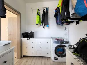 Prodej bytu 3+kk, Znojmo, Koukalova, 79 m2