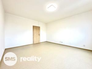 Pronájem bytu 1+1, Ostrava - Vítkovice, Obránců míru, 40 m2