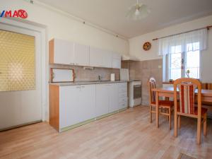 Prodej rodinného domu, Hořiněves - Žíželeves, 125 m2