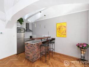 Prodej bytu 1+kk, Praha - Žižkov, Rokycanova, 41 m2