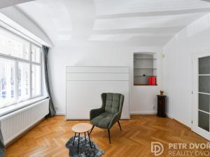 Prodej bytu 1+kk, Praha - Žižkov, Rokycanova, 41 m2