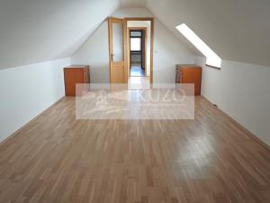 Pronájem kanceláře, Klíčany, 237 m2