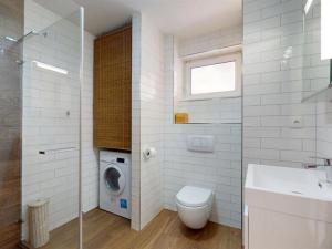 Prodej rodinného domu, Úholičky, V Chaloupkách, 137 m2
