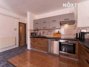 Prodej rodinného domu, Hoštejn, 172 m2