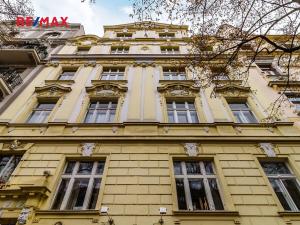 Pronájem bytu 2+kk, Praha - Vršovice, 28. pluku, 62 m2