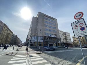Pronájem kanceláře, Praha - Staré Město, Revoluční, 28 m2