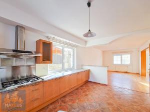 Pronájem rodinného domu, Praha - Nebušice, Ke strži, 360 m2