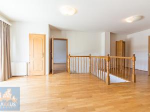 Pronájem rodinného domu, Praha - Nebušice, Ke strži, 360 m2
