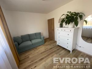 Prodej rodinného domu, Bavoryně - U Vodojemu, U Vodojemu, 98 m2