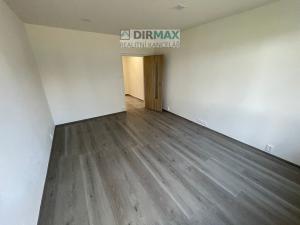 Pronájem bytu 1+1, Plzeň - Skvrňany, Karla Steinera, 40 m2