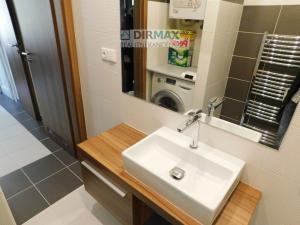 Prodej bytu 2+kk, Plzeň - Jižní Předměstí, Klatovská třída, 52 m2