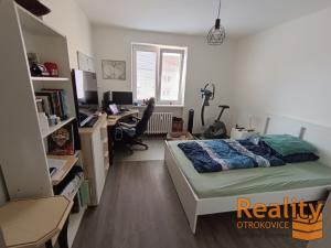 Prodej bytu 2+1, Otrokovice, Bezručova, 56 m2