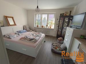 Prodej bytu 2+1, Otrokovice, Bezručova, 56 m2
