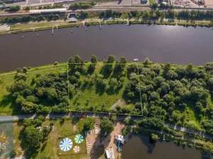 Pronájem komerčního pozemku, Praha - Lahovice, 200 m2