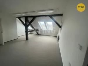 Pronájem kanceláře, Ostrava, Nemocniční, 280 m2