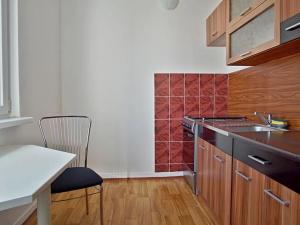 Prodej bytu 2+1, Olomouc, tř. Svornosti, 54 m2