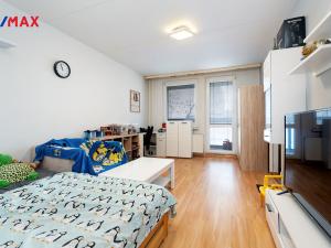 Prodej bytu 3+1, Praha - Háje, Matúškova, 72 m2