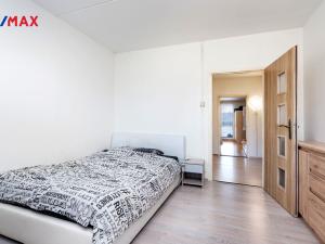 Prodej bytu 3+1, Praha - Háje, Matúškova, 72 m2